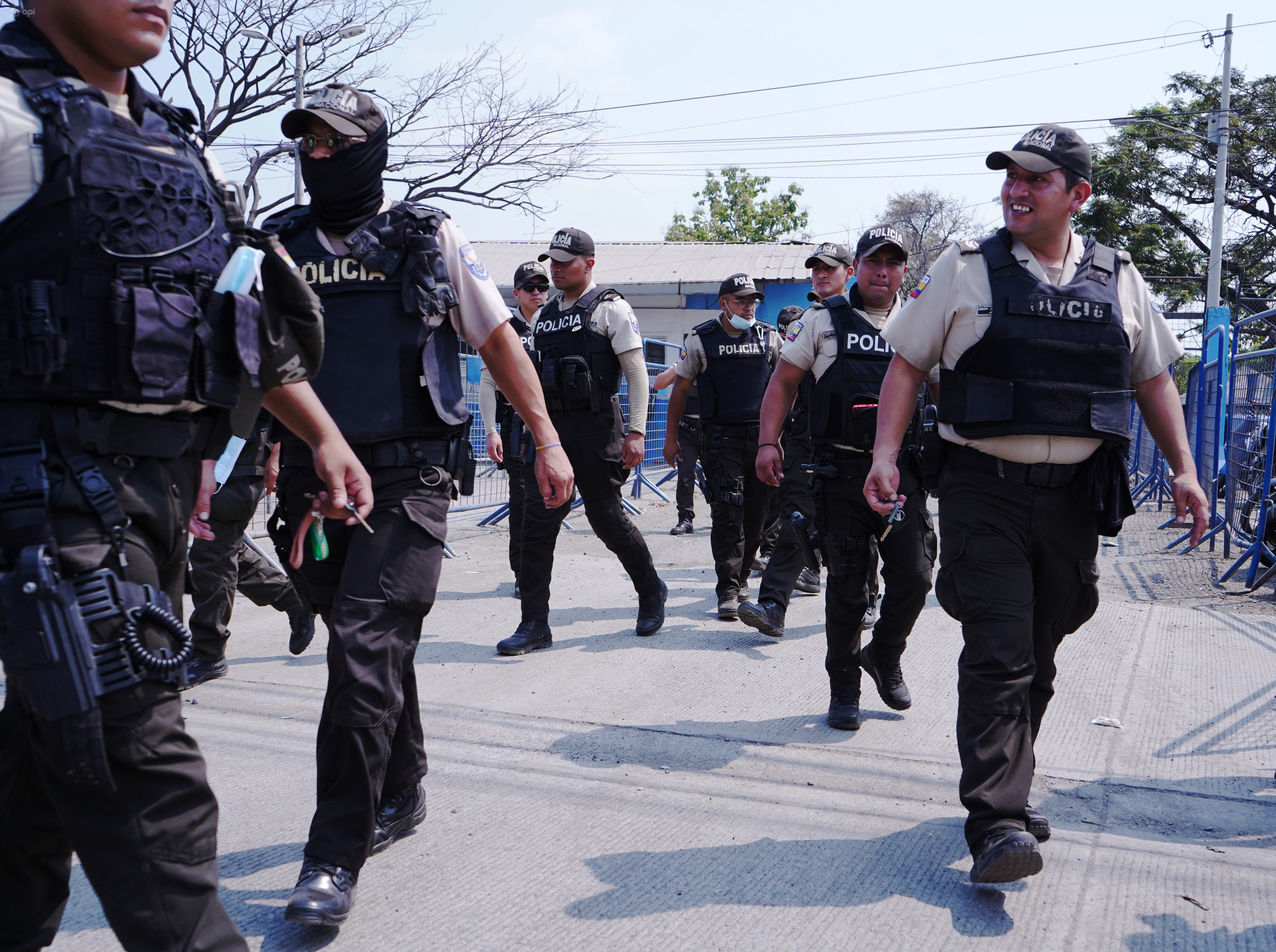 Policías y militares toman el control de la Penitenciaría del Litoral