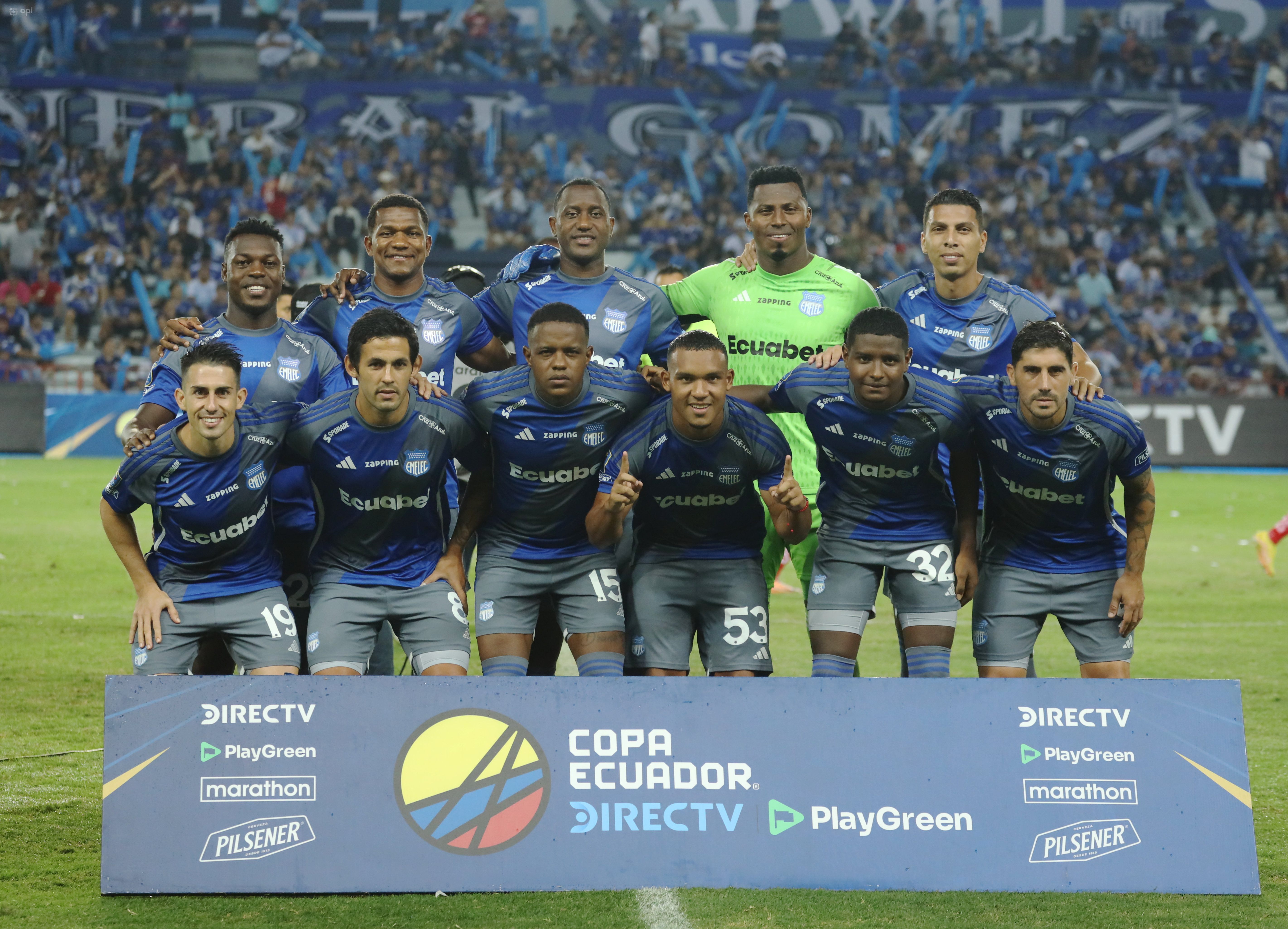 Emelec llama oficialmente a elecciones