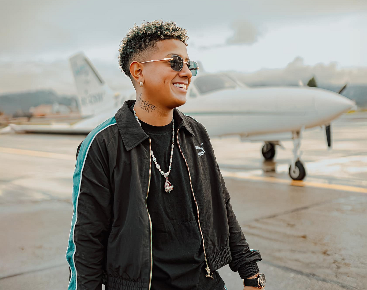 Jombriel tema vitamina/supera a Bad Bunny