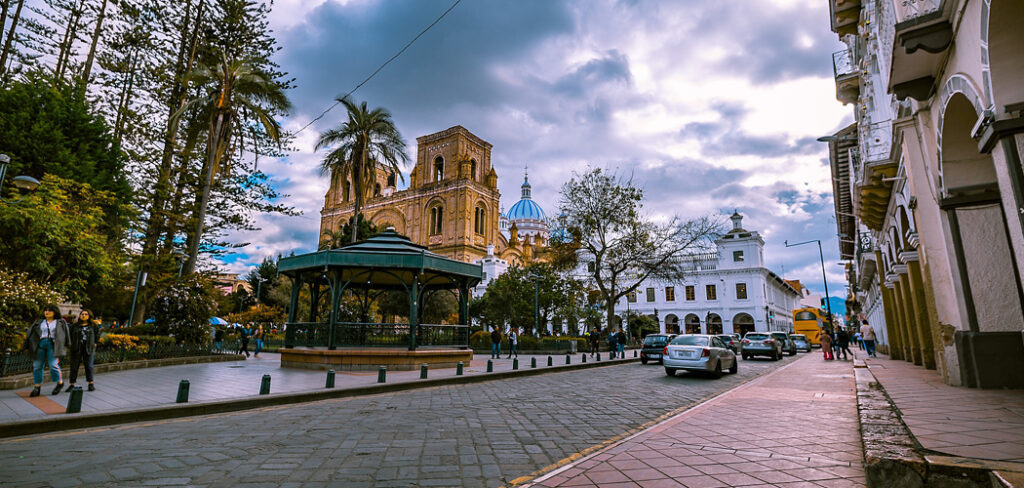 A Cuenca le espera un clima con lluvias intermitentes y ambiente fresco este 22 de mayo