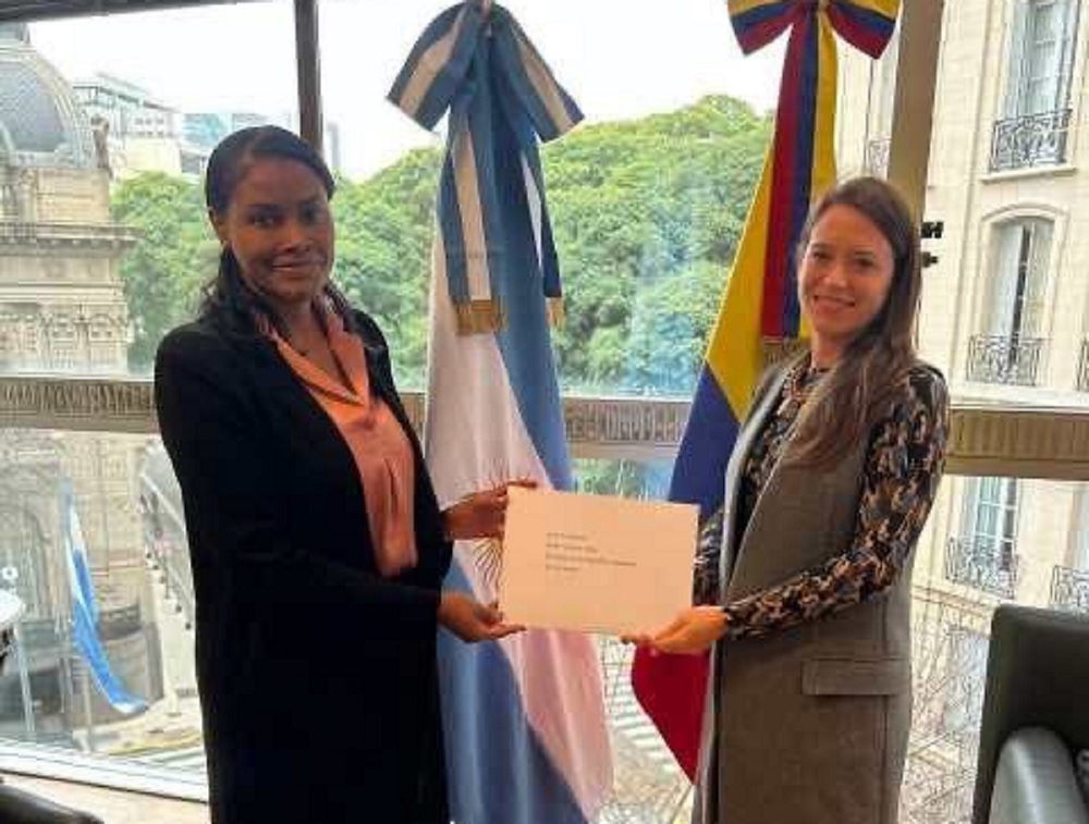 Diana Salazar presentó sus credenciales como Embajadora de Ecuador en Argentina.