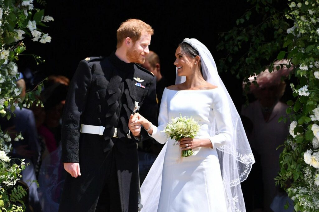 Meghan Markle y el príncipe Harry se casaron el 19 de mayo de 2018 en la Capilla de San Jorge, Castillo de Windsor.