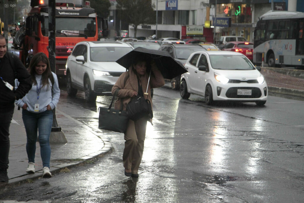 sierra-y-costa-tendran-un-clima-frio-y-con-lluvias-este-miercoles-25-de-junio