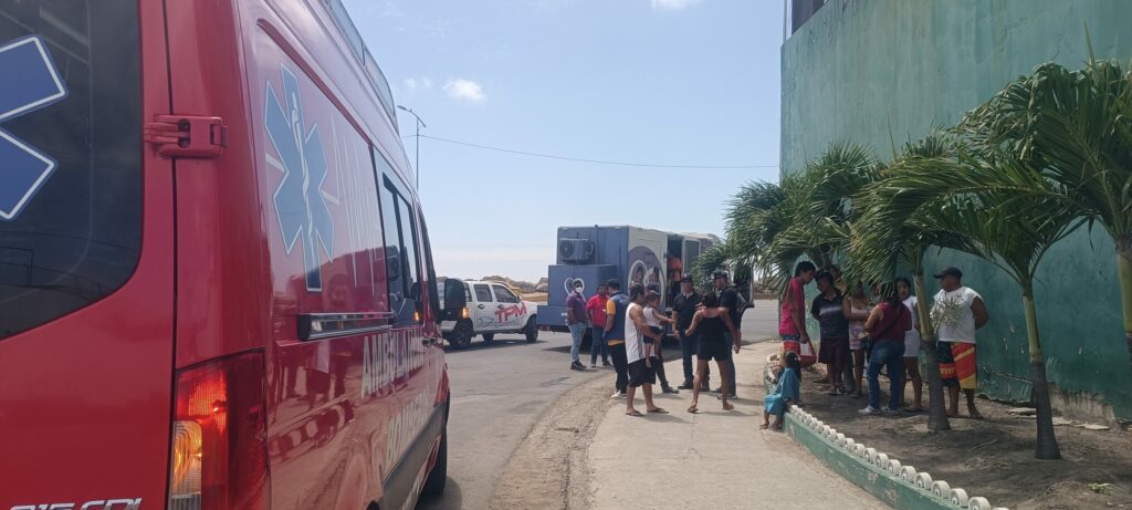 Una fuga de amoníaco en el sector La Florita, en Manta, movilizó a autoridades tras afectar a niños, adultos mayores y una mujer embarazada.