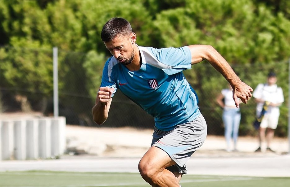 Clément Lenglet rescinde contrato con FC Barcelona y ficha por Atlético de Madrid