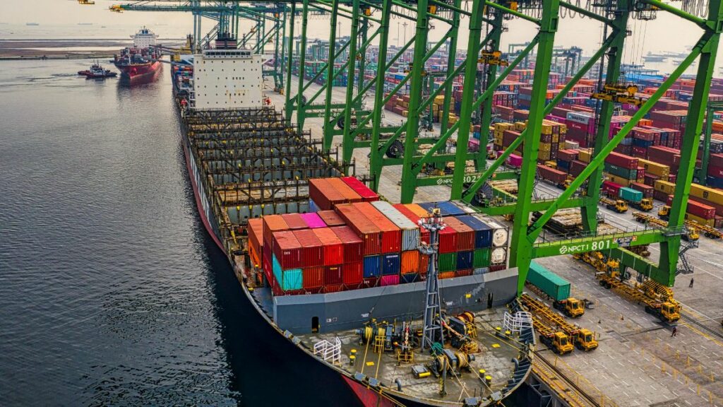Comercio exterior: Estas fueron las principales importaciones de Ecuador en el primer trimestre del 2025. (Pexels).
