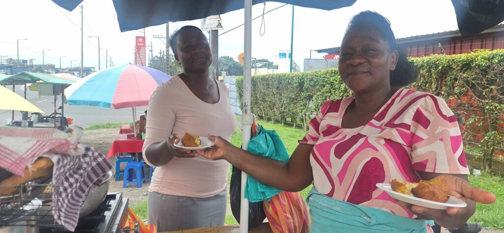 El secreto en su salsa Emma conquista con su sazón y corviques en Santo Domingo