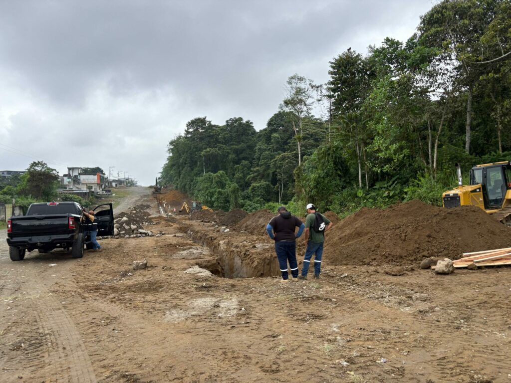 Intervención vial en avenida Las Delicias obliga a negocios a reestructurar operaciones en Santo Domingo