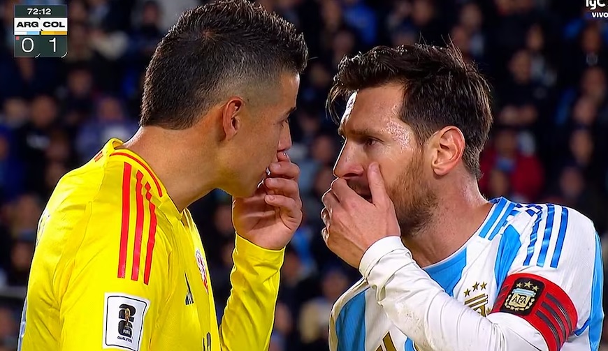 Tenso cruce entre Messi y James Rodríguez en el empate de Colombia frente a Argentina.