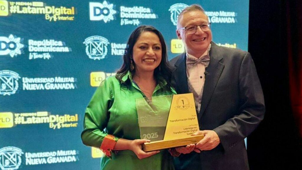 Quito logra reconocimiento internacional en la categoría Liderazgo en Transformación Digital Sostenible. (Prefectura de Pichincha).