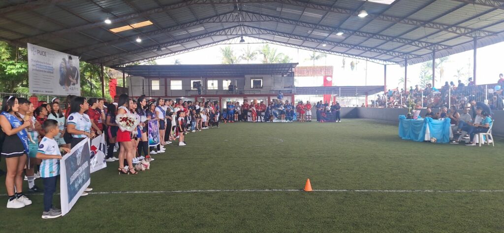 Torneo Salud 2025 inició con 22 equipos del sector médico en Santo Domingo de los Tsáchilas