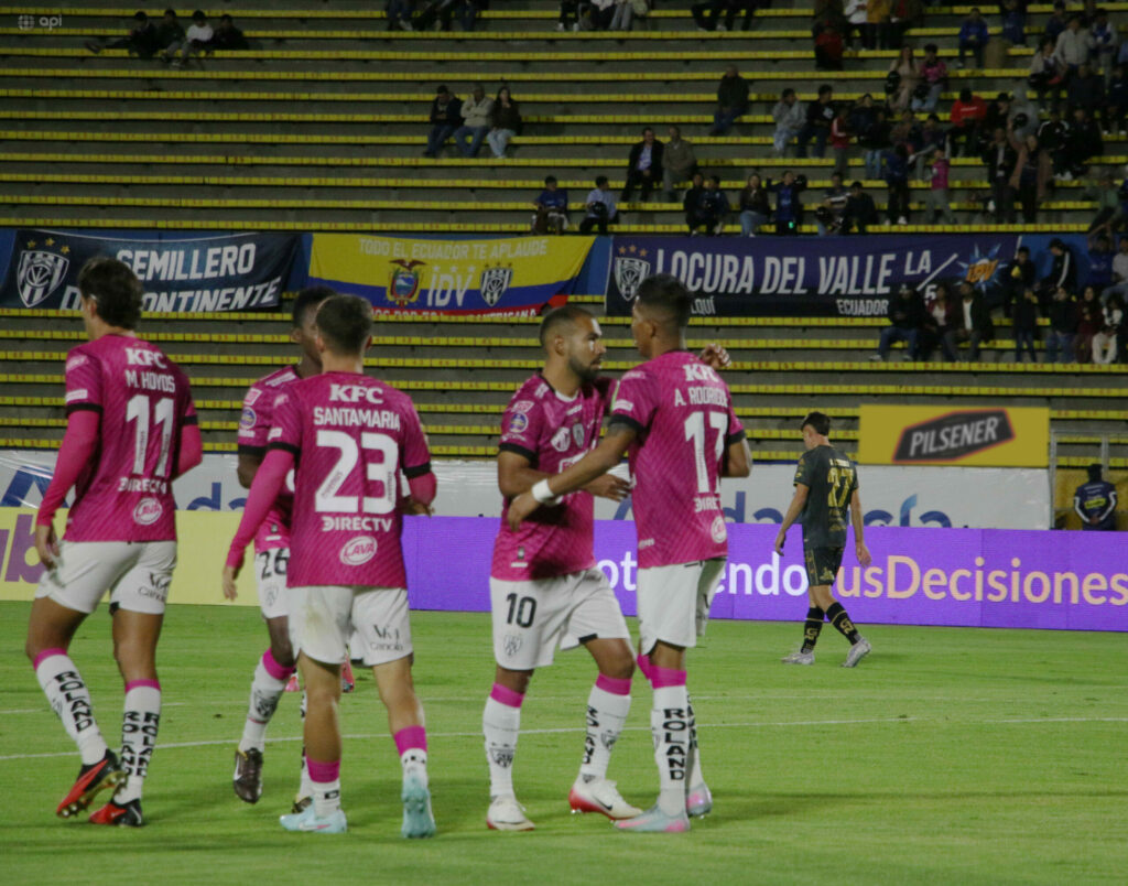 Independiente del Valle venció 2-1 al Aucas en el estadio Olímpico Atahualpa. FOTO: API.