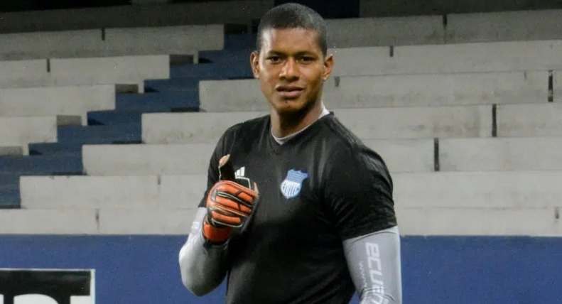 Adrián Bone se enfrenta a Emelec en Copa Ecuador.