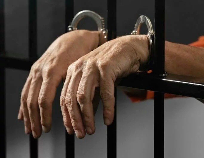 Ecuador pone en marcha la deportación de 1.000 presos colombianos