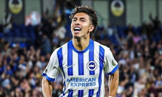 Bologna se interesa en Jeremy Sarmiento y consulta condiciones al Brighton.