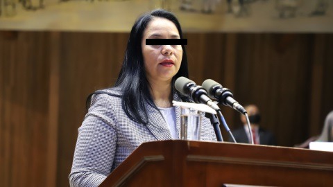 Justicia impone 12 meses de prisión a exlegisladora por cobros indebidos