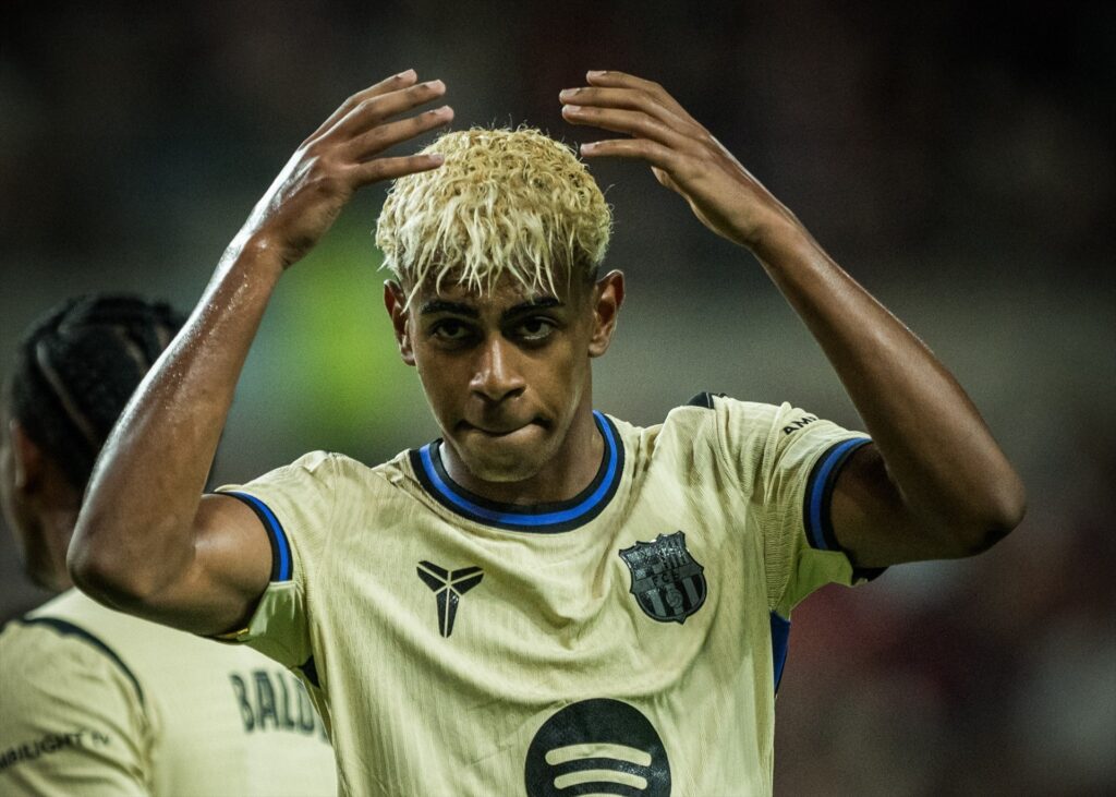 Lamine Yamal lidera la goleada del FC Barcelona ante el FC Seoul (3-7), en Corea del Sur