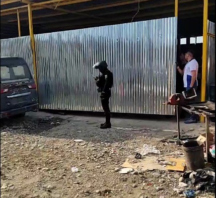Mataron a dos mujeres en Los Ríos una en un taller, otra al llegar a su casa