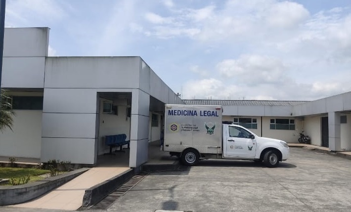 Motociclista falleció en el hospital tras accidente de tránsito en la vía a Quito