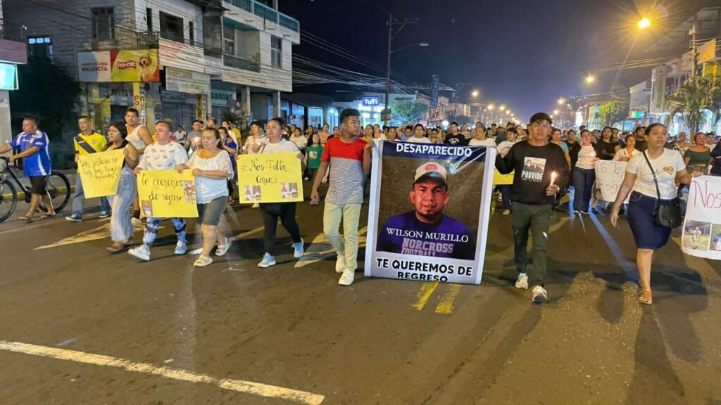 "Nos faltan cinco": crece la angustia por obreros desaparecidos en misterioso viaje a Manta