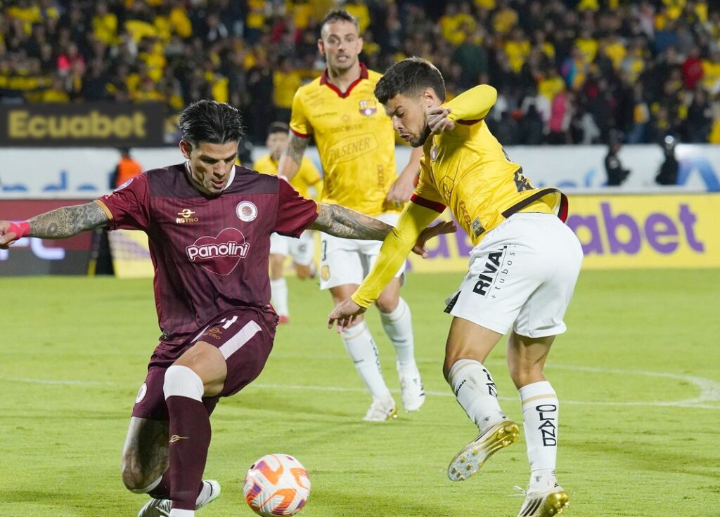 Barcelona SC logró una victoria clave al derrotar 1-0 a Vinotinto en el estadio Olímpico Atahualpa de Quito.