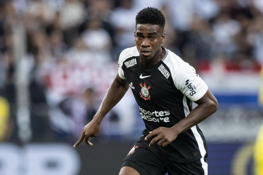 Corinthians enfrenta sanción de FIFA por deuda de Félix Torres