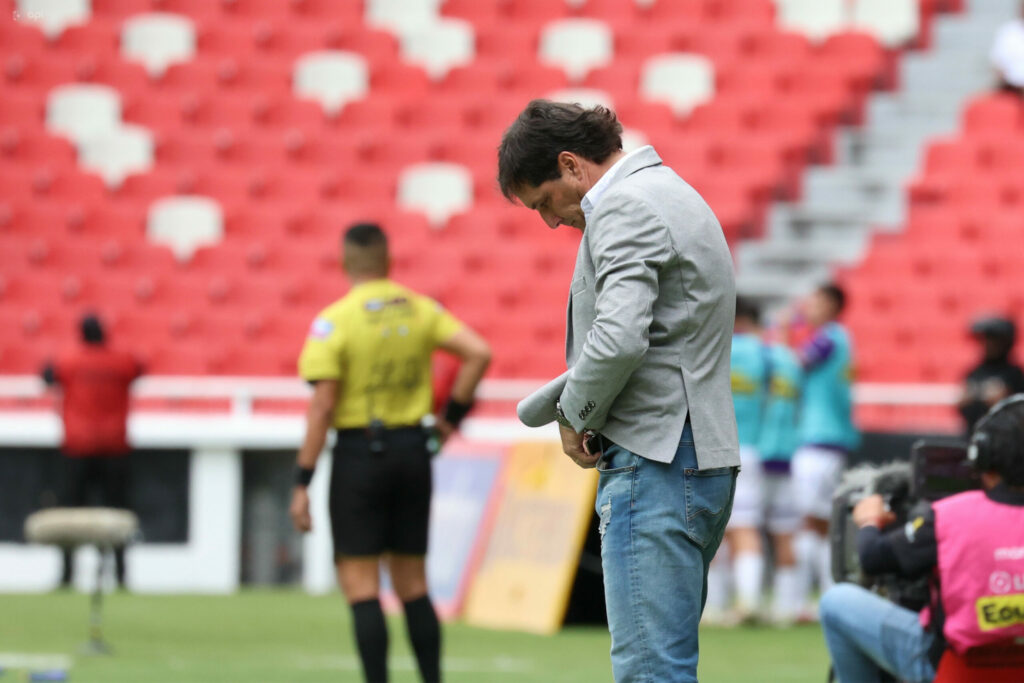 Fabián Frías se refirió a su sorpresiva salida de Mushuc Runa tras un 'microciclo' con el 'Ponchito'