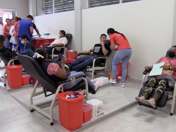 Manta se une al Día Mundial del Donante de Sangre
