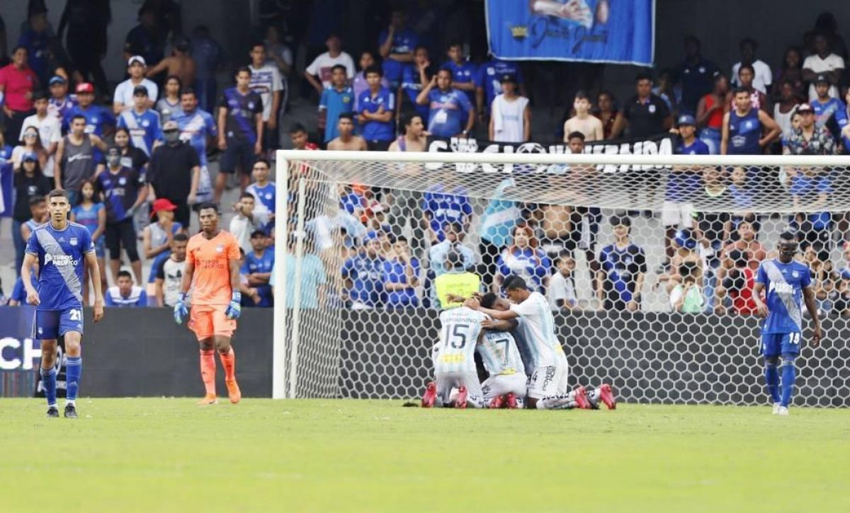20210321081613_9-de-octubre-vence-por-1-0-a-emelec