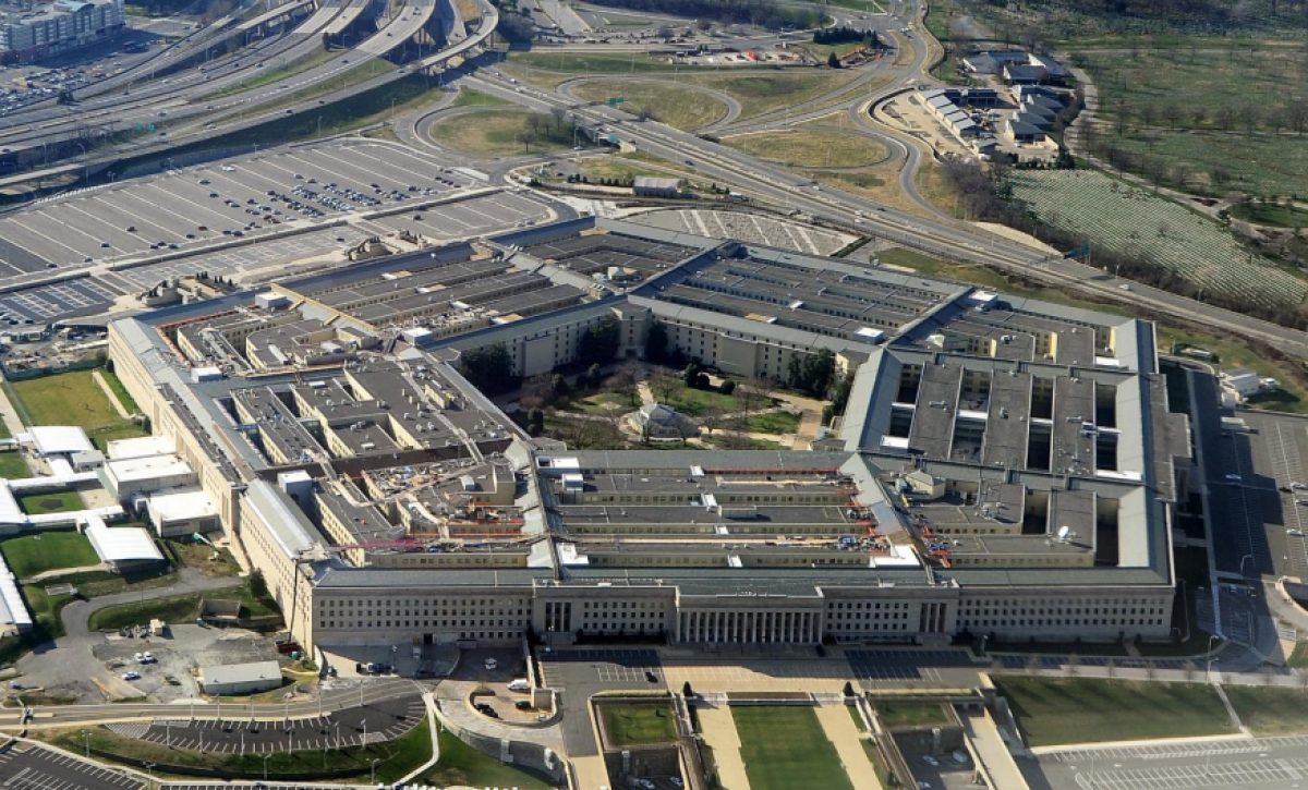 210707151635-cnne-dinero-pentagon-07072021-full-169