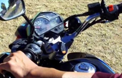 La motocicleta fue trasladada a los patios de retención de la Policía Judicial.