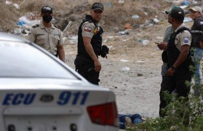 A un empleado portuario, de Guayaquil, identificado como Joao Q., de 31 años, lo asesinaron de varios disparos.