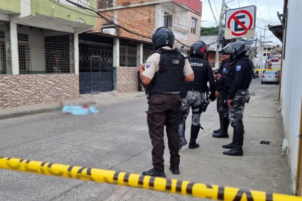 A un menor, de 17 años, identificado como Sneyder Chancay, lo  asesinaron este sábado 31 de mayo a las 15h20.