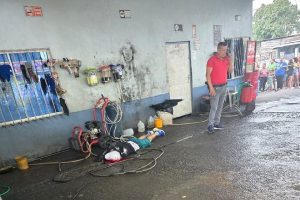 Asesinan a hombre en una lavandería de autos en Quevedo