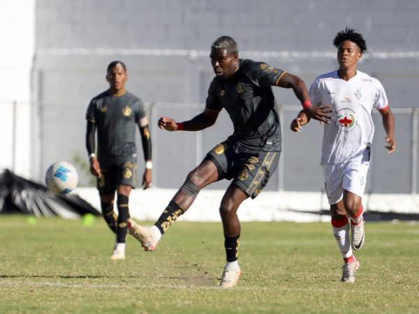 Aucas avanza a octavos de Copa Ecuador tras vencer en penales a Ecuagenera