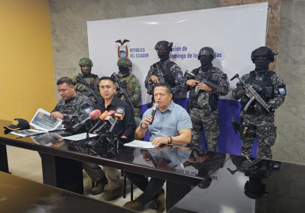 Autoridades incautan armas, drogas y vehículos en operativos realizados en Santo Domingo