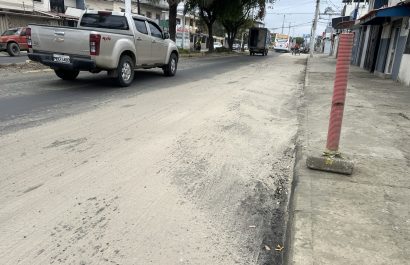 El tramo de lLa avenida del Ejército se mantendrá en esas condiciones hasta que haya asfalto.