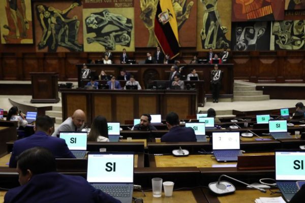 Bancada Ciudadana dice que le apuesta al debate diverso y sin exclusiones, respecto a ley propuesta por Noboa. (Bancada Ciudadana).