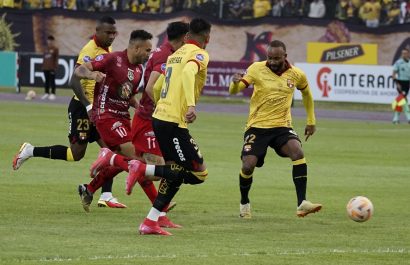 Barcelona SC derrotó 5-0 a Mushuc Runa en el estadio Bellavista de Riobamba, en la fecha 17 de la LigaPro Ecuabet 2025, gracias a un hattrick de Janner Corozo.