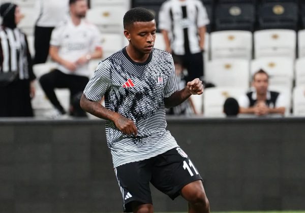 Besiktas, Anderlecht y Olimpija con ecuatorianos avanzan a playoffs de Conference League