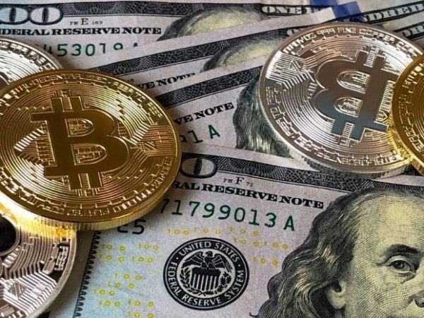 Bitcoin registra repunte significativo tras distensión comercial entre EE. UU. y Reino Unido.