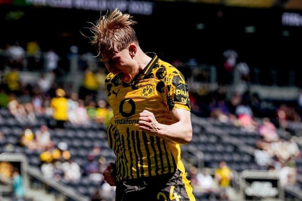 Borussia Dortmund y Fluminense avanzan a octavos de final del Mundial de Clubes