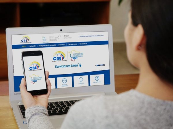 CNE de Ecuador suspende temporalmente sus servicios para actualizar el Registro Electoral