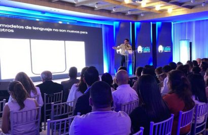 Café, Contactos y Negocios Evento sobre marketing e IA, organizado por el Círculo Ediasa, inició con éxito en el hotel Oro Verde de Portoviejo.