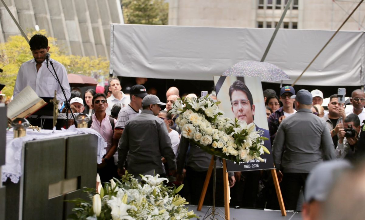 Capilla ardiente para despedir a Miguel Uribe Turbay