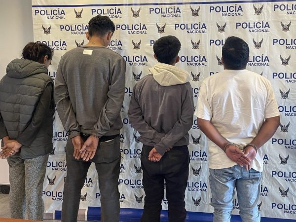 Capturan a cinco sospechosos de una banda de 'robacarros' en Santo Domingo de los Tsáchilas