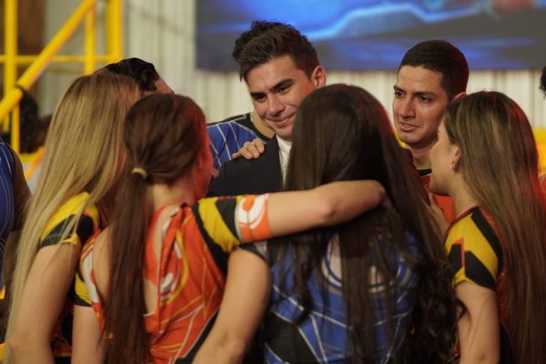 Carlos Scavone abandona “Combate” y RTS ya busca nuevo rostro para el reality