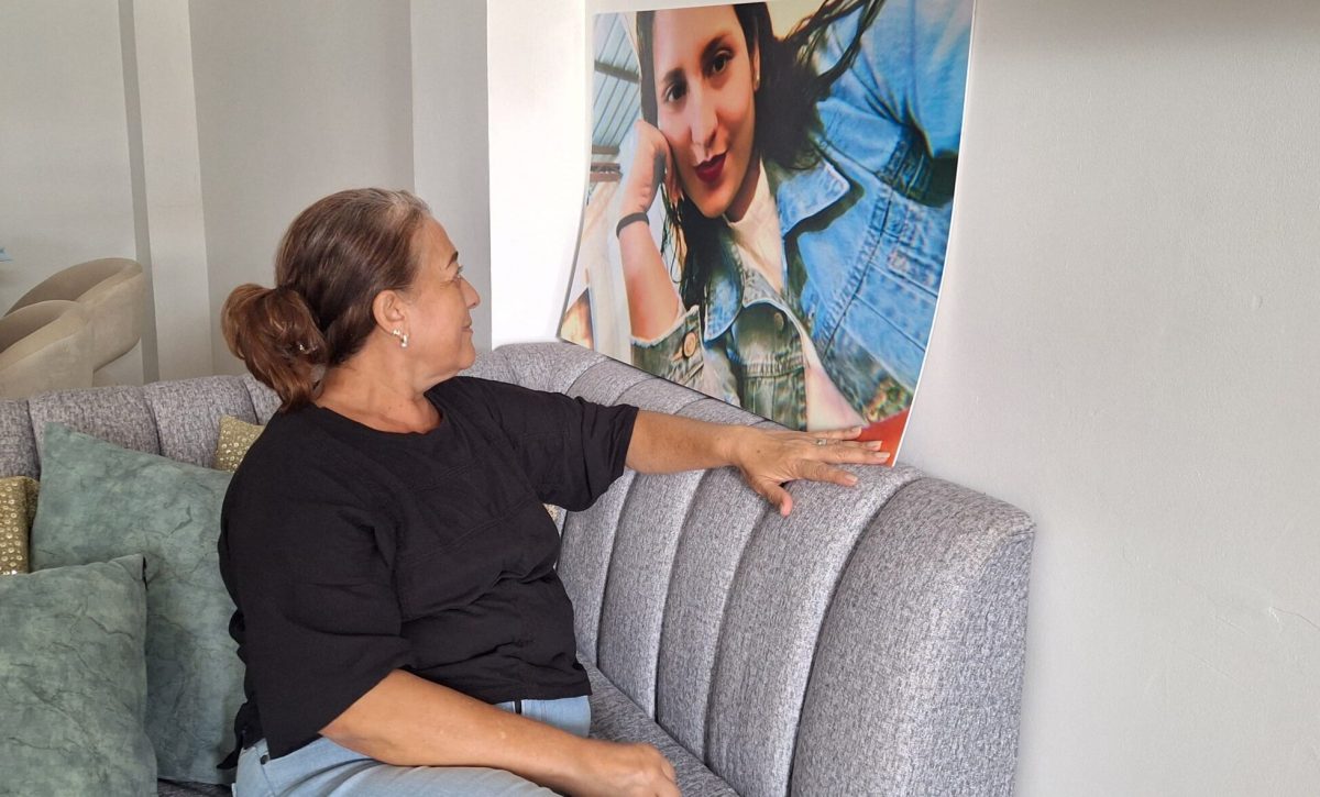Caso Yarli Fiscalía solicita exhumación del cuerpo de policía fallecida tras cirugía estética en Santo Domingo de los Tsáchilas