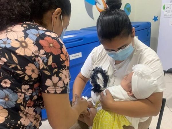 Casos de tosferina suben en Santo Domingo conoce cuándo y dónde vacunarse gratis