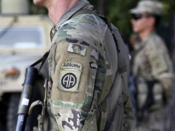 Cinco soldados resultaron heridos de bala en un tiroteo registrado este miércoles 6 de agosto en la base militar de Fort Stewart,